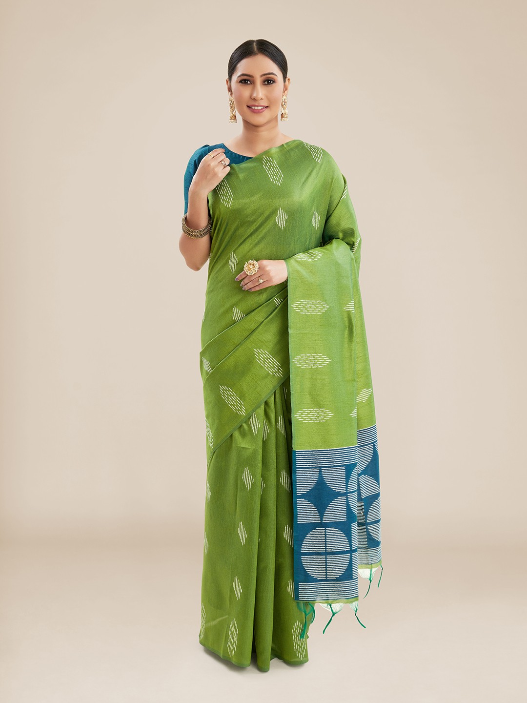 

Kalyan Silks Geometric Woven Design Jute Silk Tussar Saree, Green