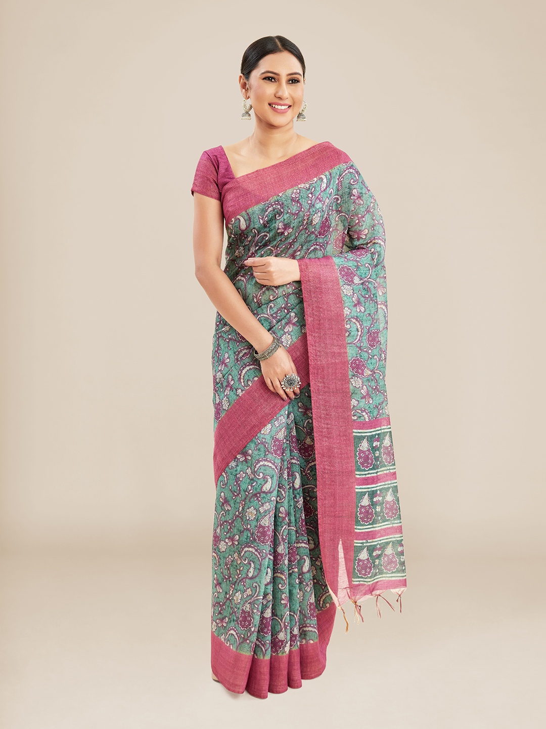 

Kalyan Silks Floral Printed Tussar Saree, Green