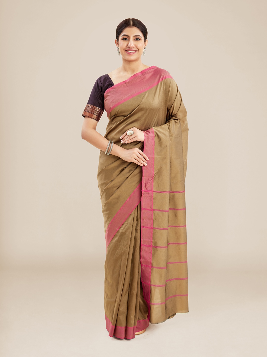 

Kalyan Silks Silk Blend Kanjeevaram Saree, Khaki