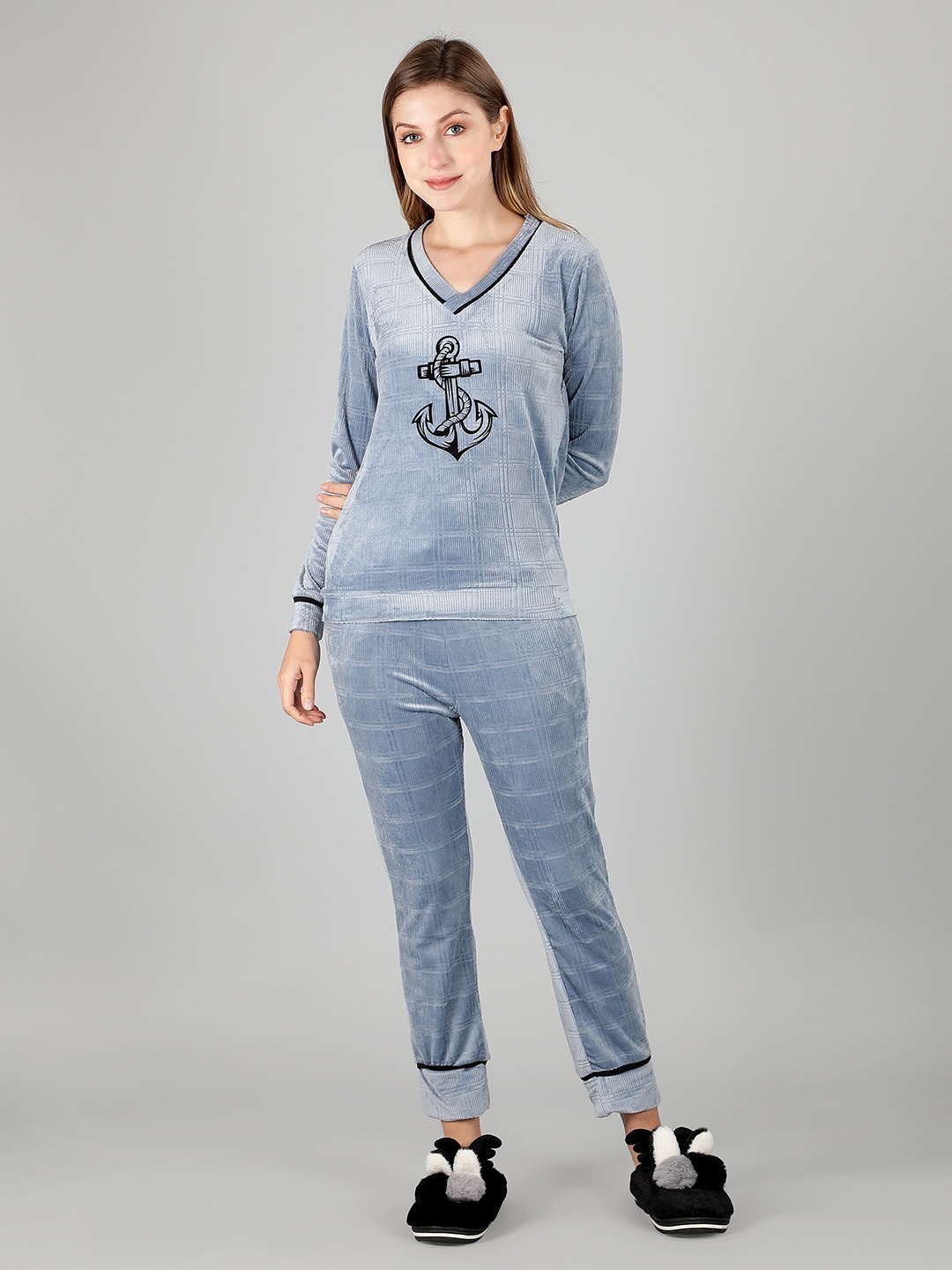

Sonex Gold Checked Velvet Night Suit, Blue
