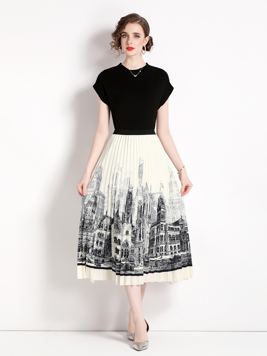

JC Collection Graphic Printed Top & Skirt, Black