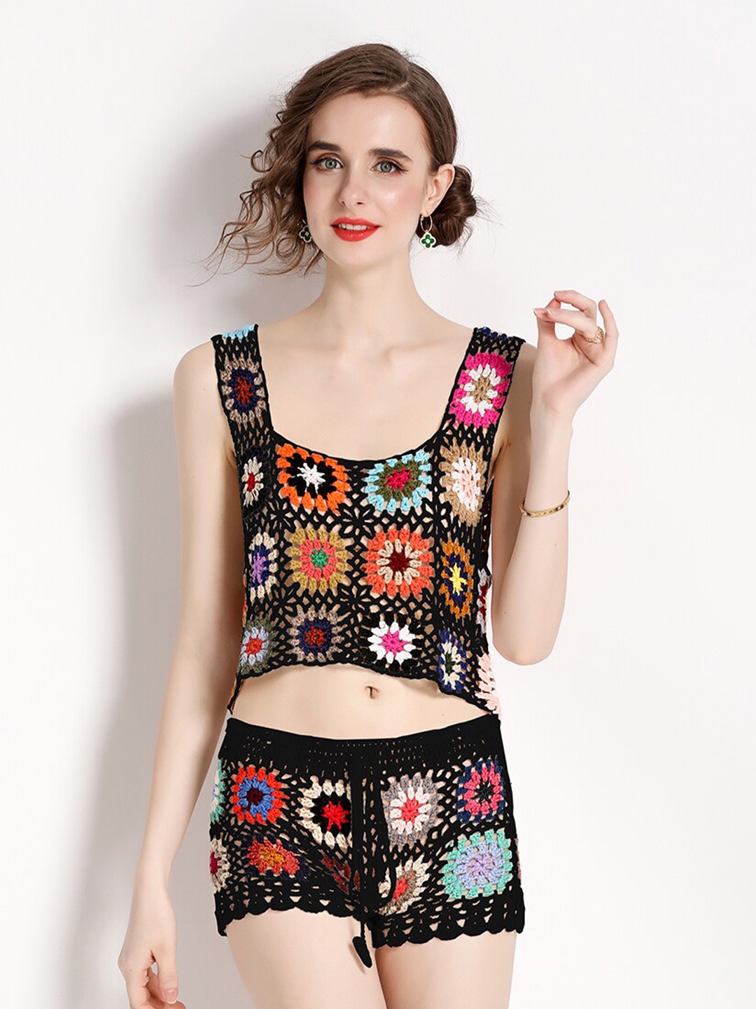 

JC Collection Self Design Top & Shorts, Black