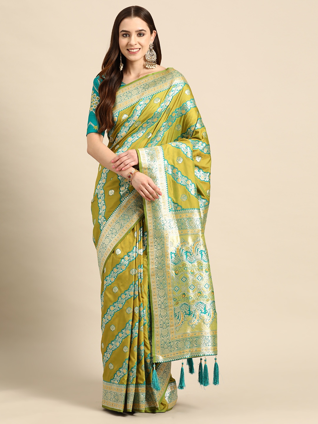 

MANOHARI Woven Design Silk Blend Banarasi Saree, Lime green