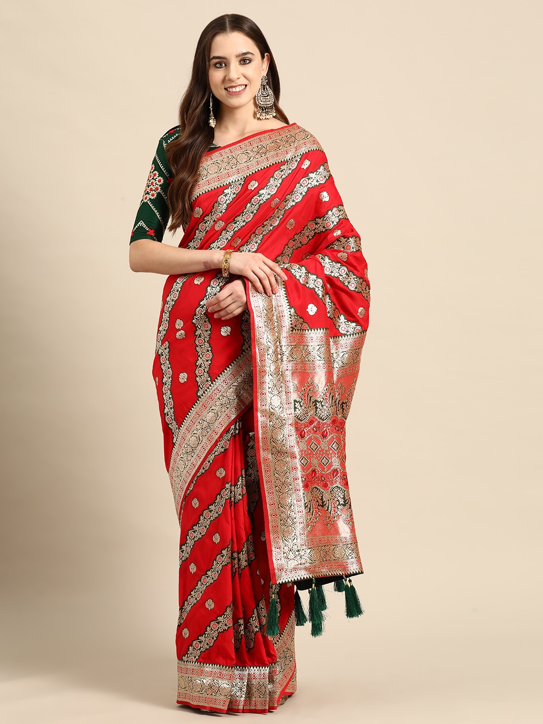 

MANOHARI Woven Design Silk Blend Banarasi Saree, Red