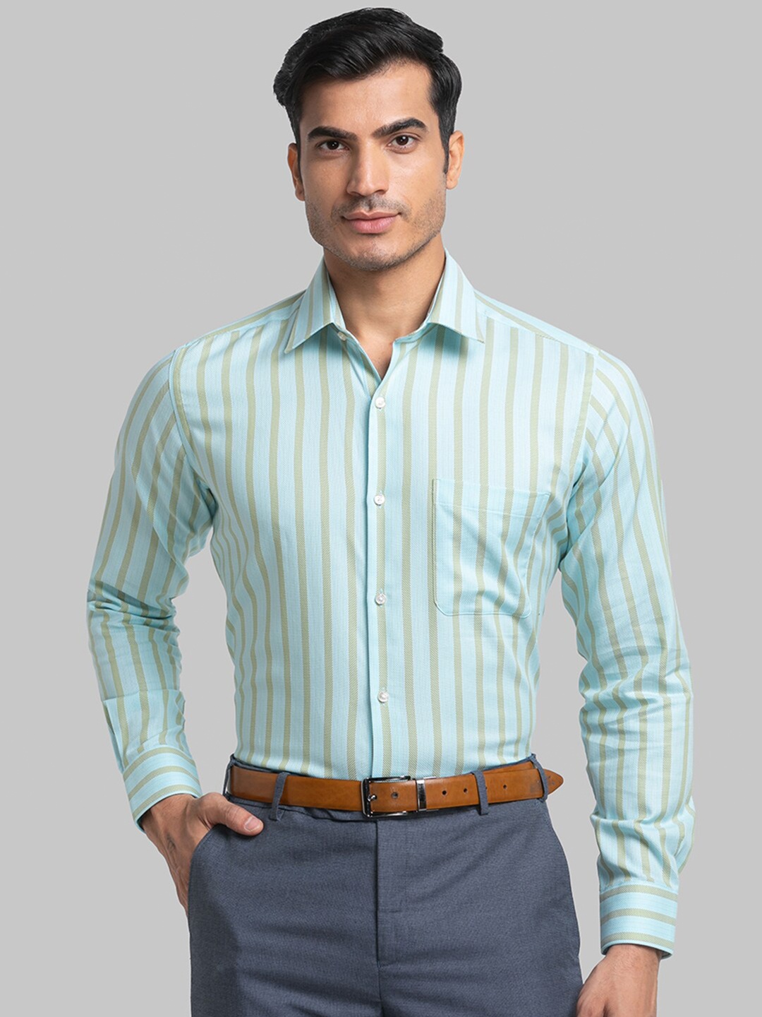 

Raymond Vertical Striped Cotton Formal Shirt, Blue