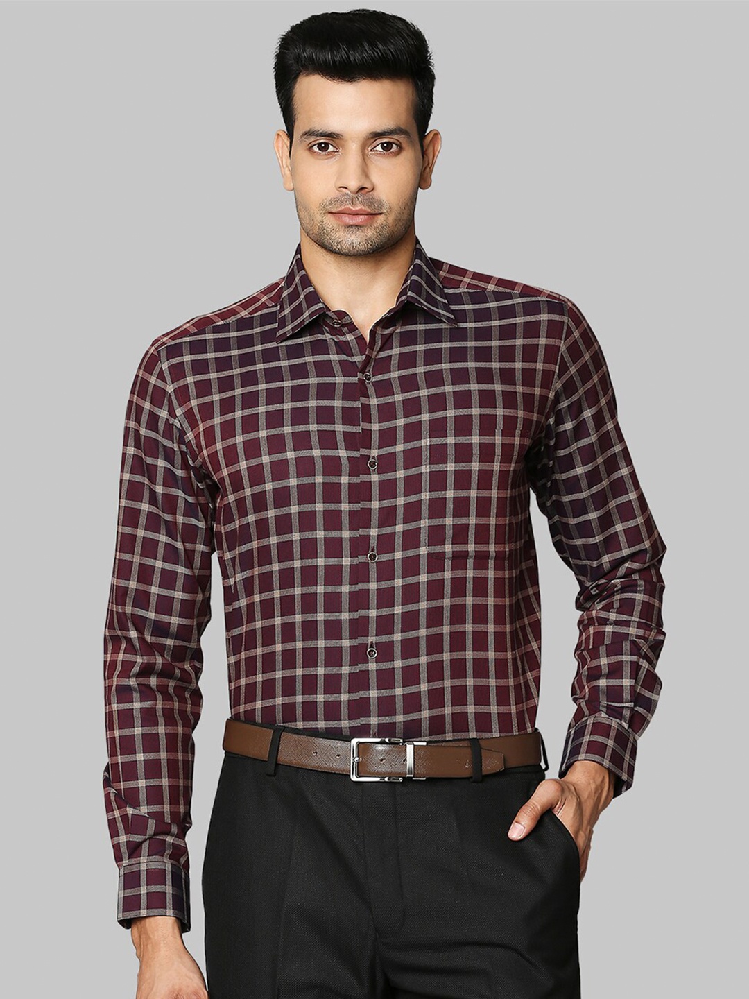 

Raymond Checked Spread Collar Long Sleeves Formal Cotton Shirt, Maroon
