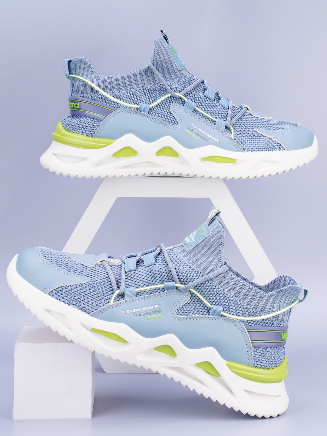 

Atom Men Woven Design Mid-Top Sneakers, Blue