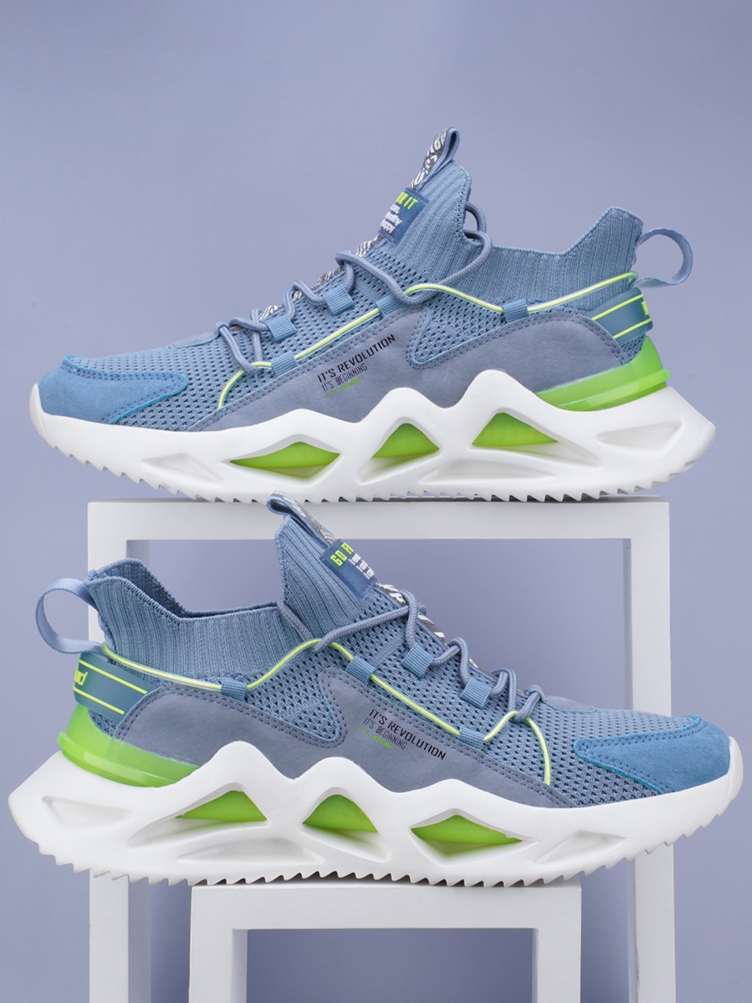 

Atom Men Woven Design Sneakers, Blue
