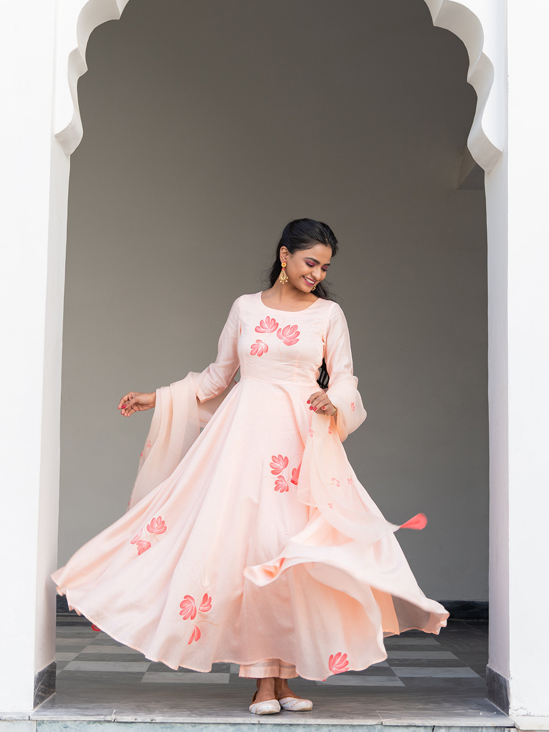 

Kohsh Floral Printed Anarkali Kurta With Palazzos & Dupatta, Peach
