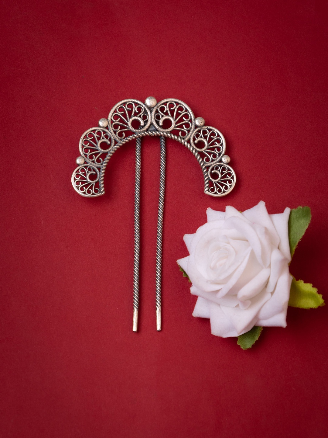 

Shyle Women Carved Statement Juda Pin Hairstick, Silver