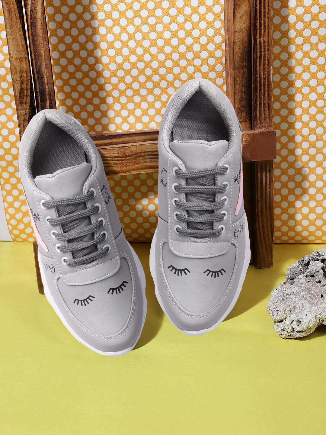 

FASHIMO Women Printed Padded Insole Basics Sneakers, Grey