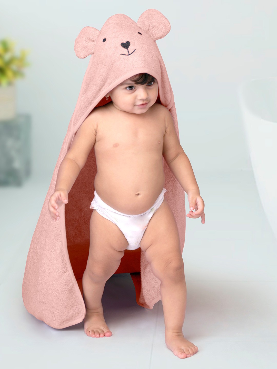 

THEONI Kids Peach Bamboo Baby Hooded Bath Towel 400 GSM