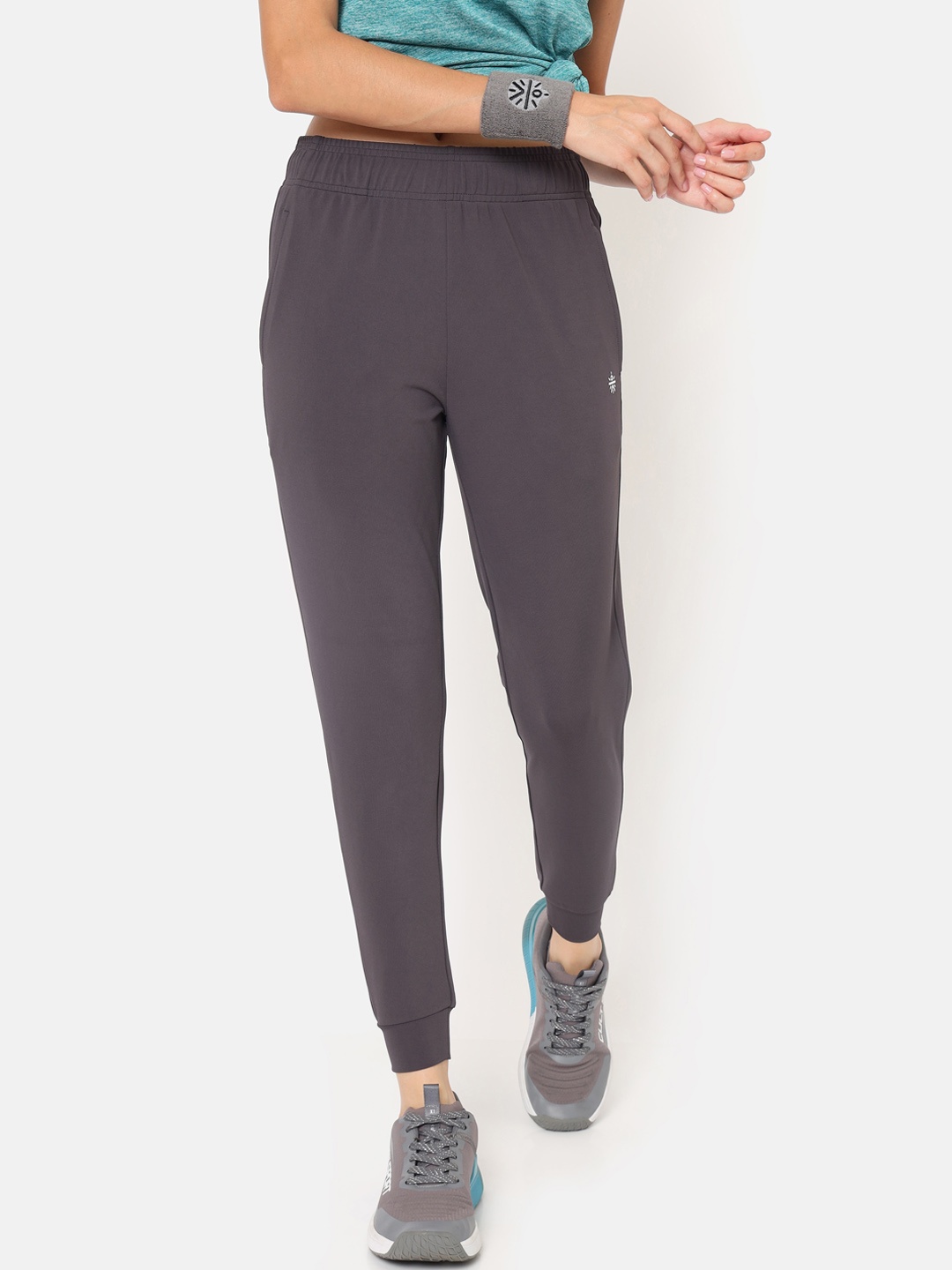 

Cultsport Women Regular Fit Flydry Training Joggers With Pockets, Grey
