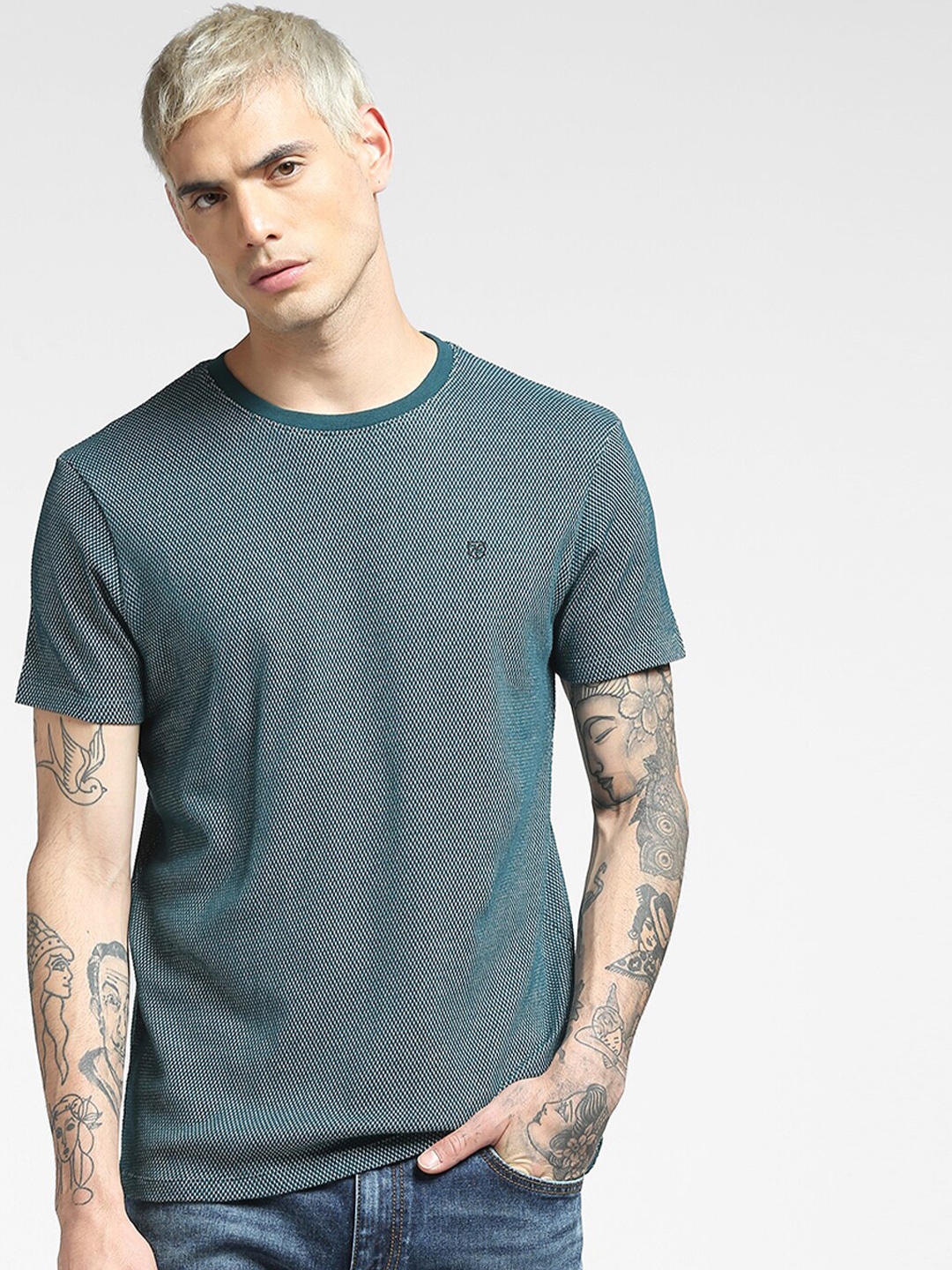 

Jack & Jones Men Green Applique Slim Fit T-shirt