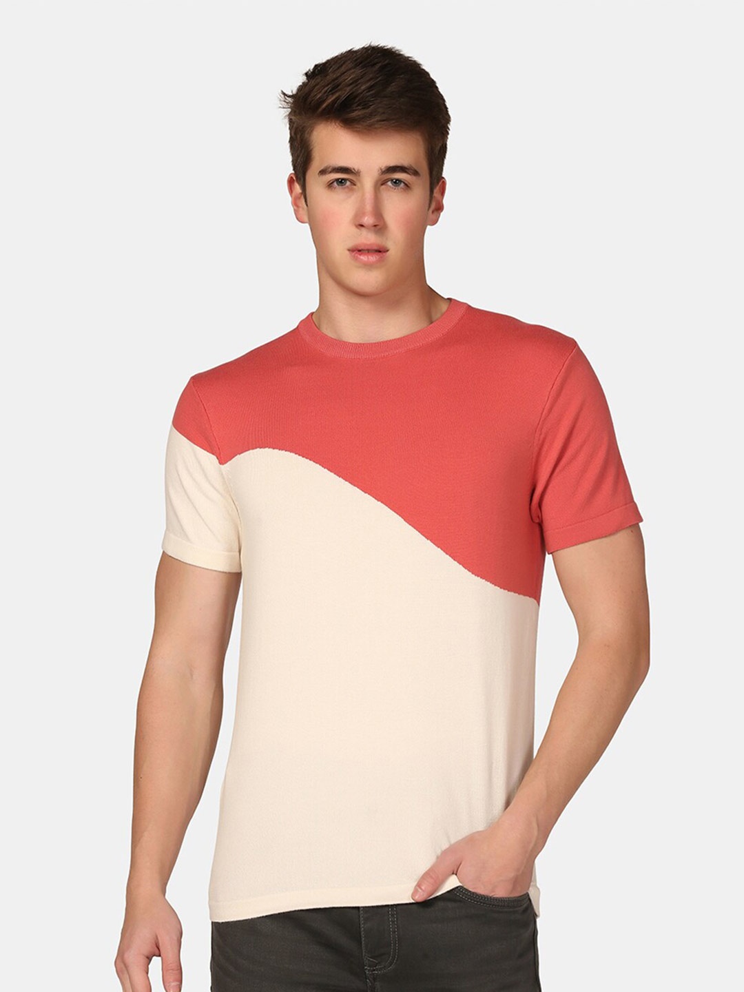 

Blackberrys Colourblocked Slim Fit T-shirt, Coral