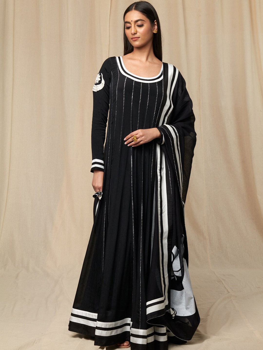 

Masaba Ethnic Motifs Embroidered Gotta Patti Anarkali Kurta with Churidar & Dupatta, Black