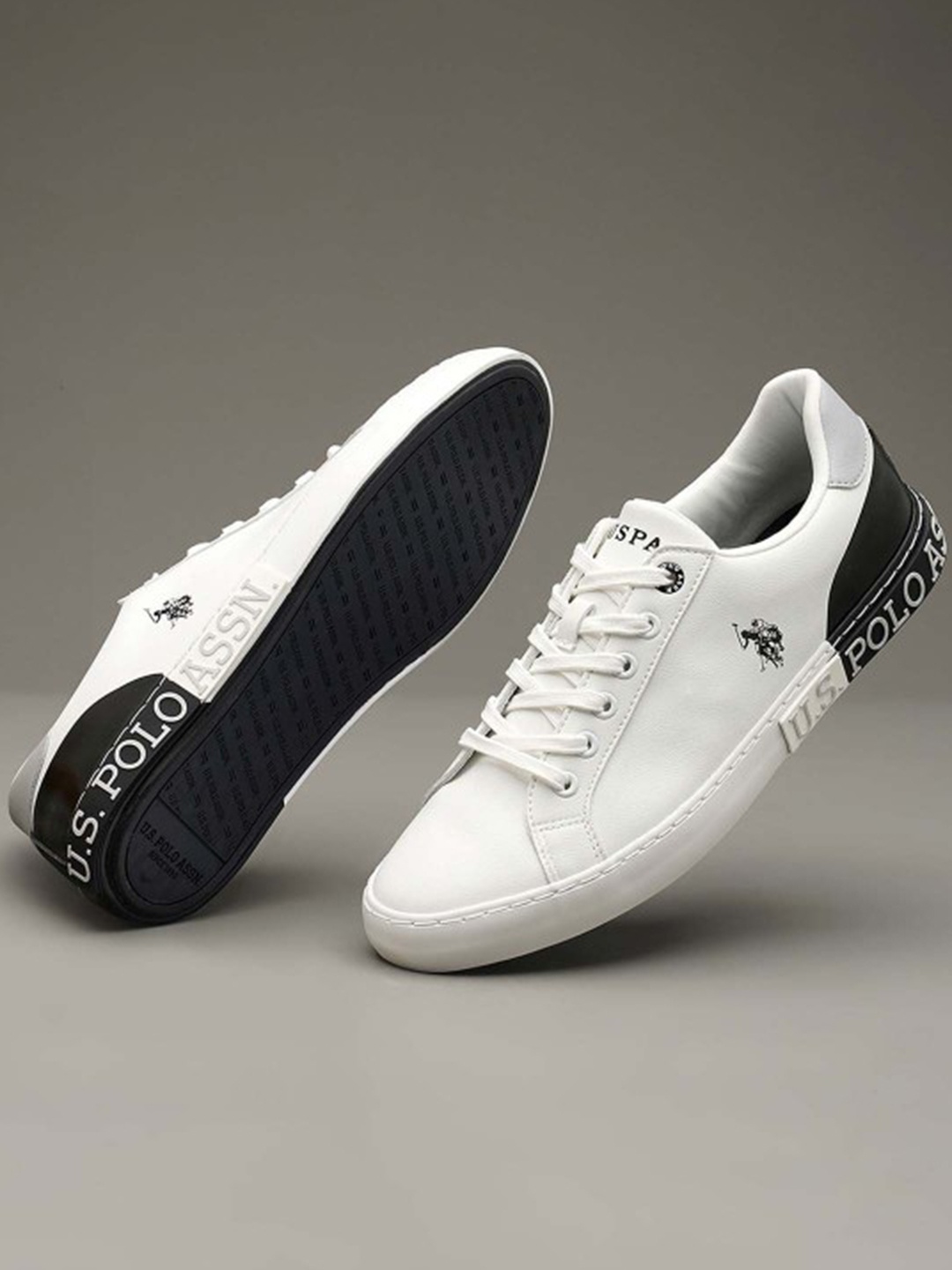 

U.S. Polo Assn. Men Solid Regular Sneakers With Minimal Colourblocked Detail, White