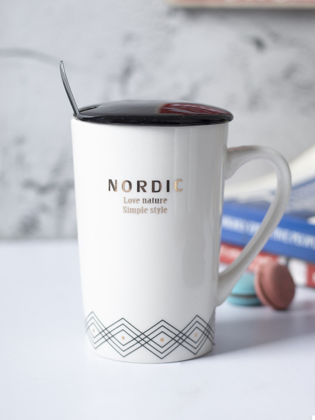 

MARKET99 Nordic White & Black Printed Ceramic Glossy Mug With Lid & Spoon 450 ml