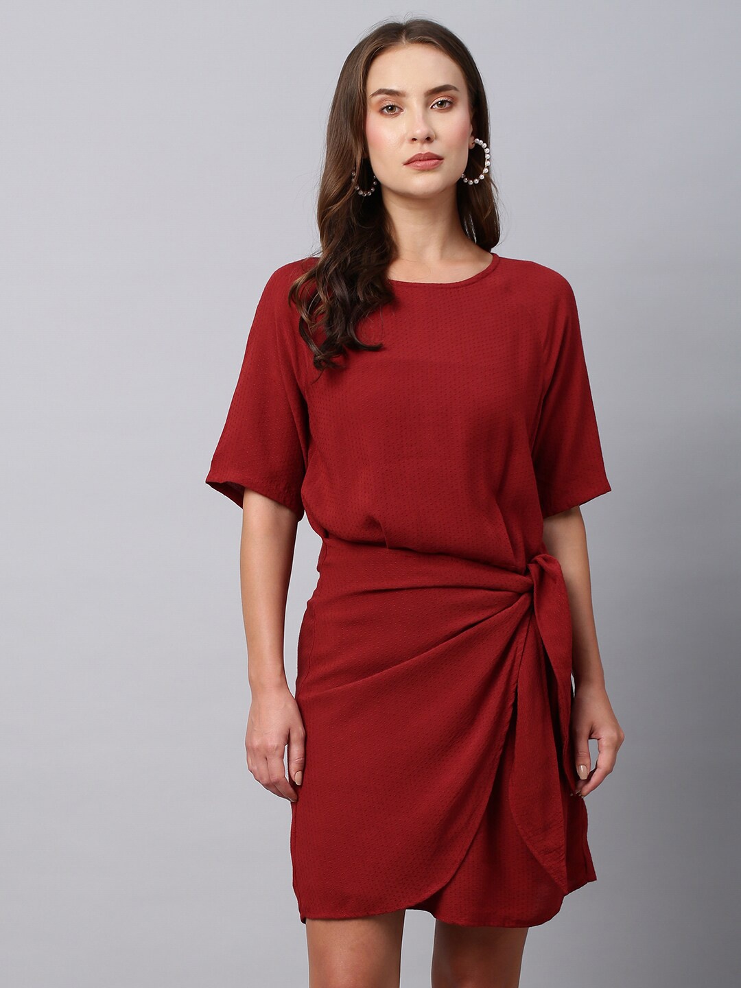 

Chemistry Sheath Side Tie Dress, Burgundy