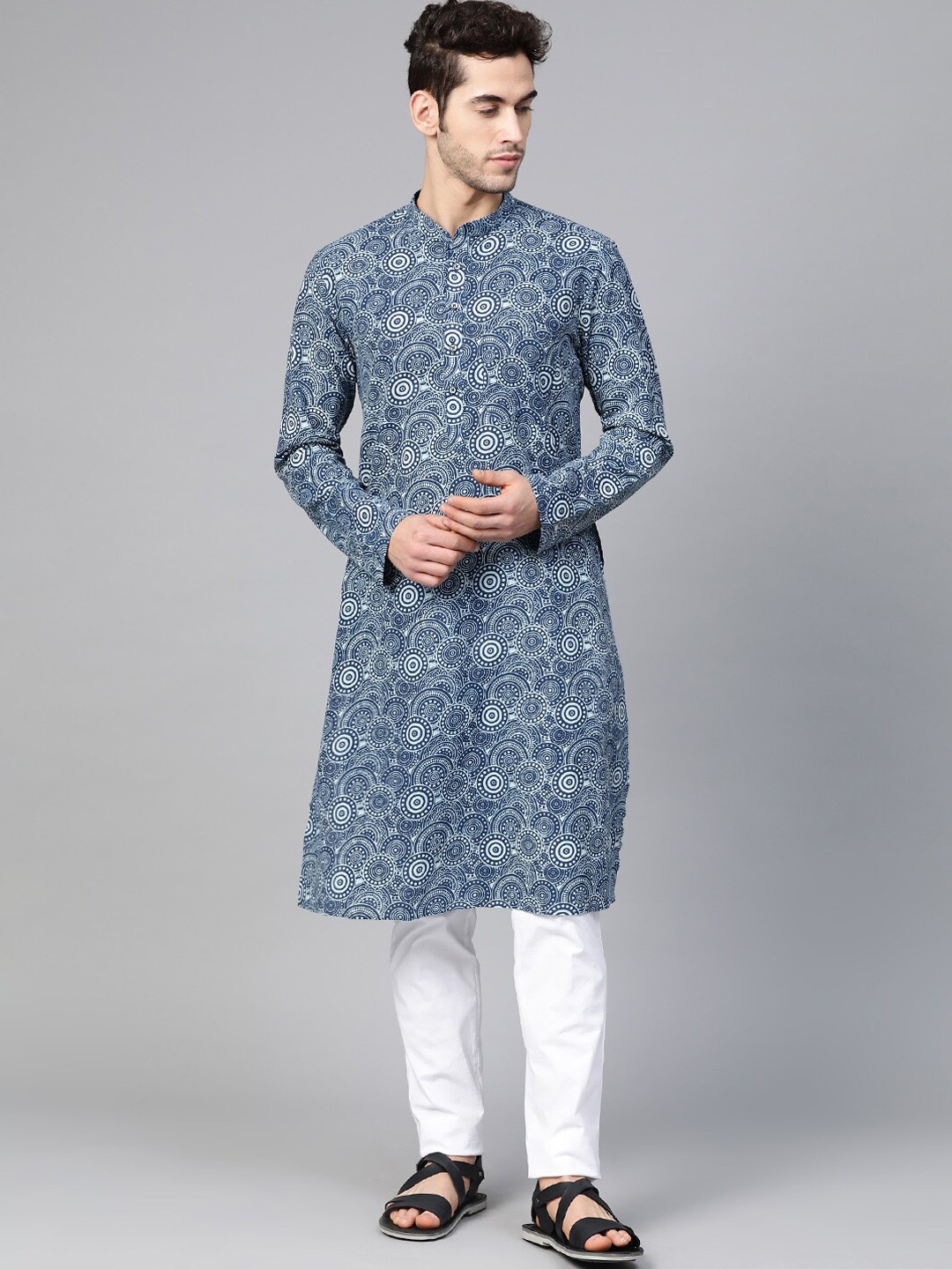 

See Designs Ethnic Motifs Printed Pure Cotton Kurta with Pyjamas, Navy blue