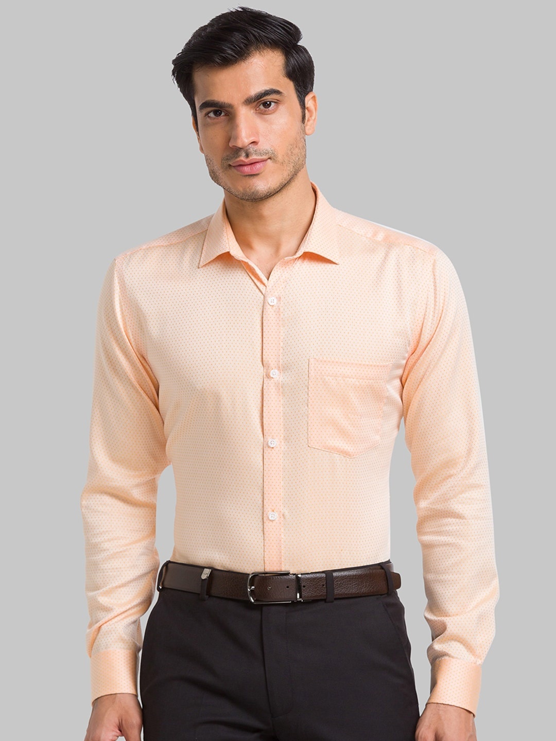 

Park Avenue Self Design Spread Collar Organic Cotton Slim Fit Formal Shirt, Peach
