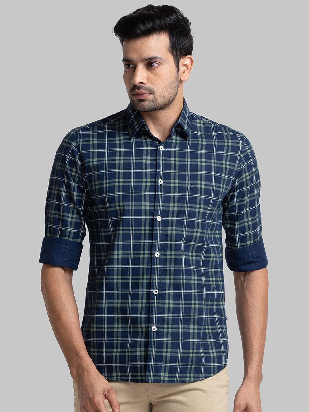

Parx Checked Slim Fit Pure Cotton Casual Shirt, Navy blue