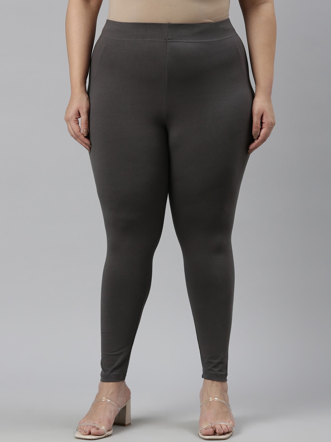 

Go Colors Plus Size Slim Fit Ankle Length Leggings, Grey