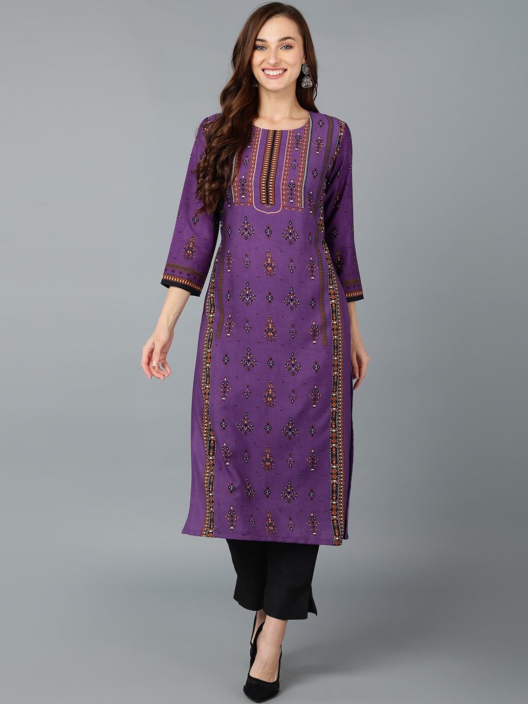 

AHIKA Ethnic Motifs Printed Round Neck Kurta, Purple