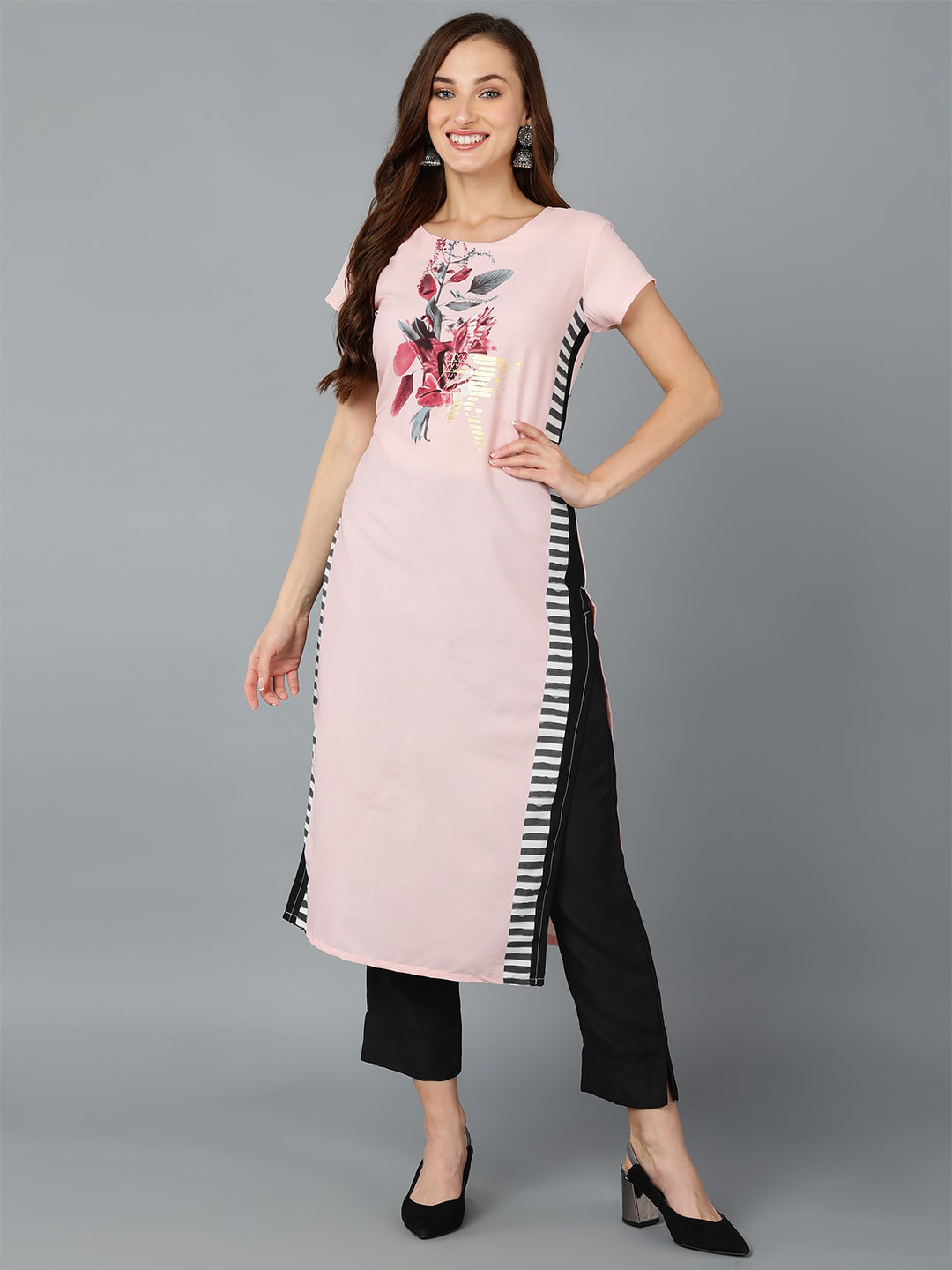 

AHIKA Women Pink Floral Embroidered Mirror Work Kurta