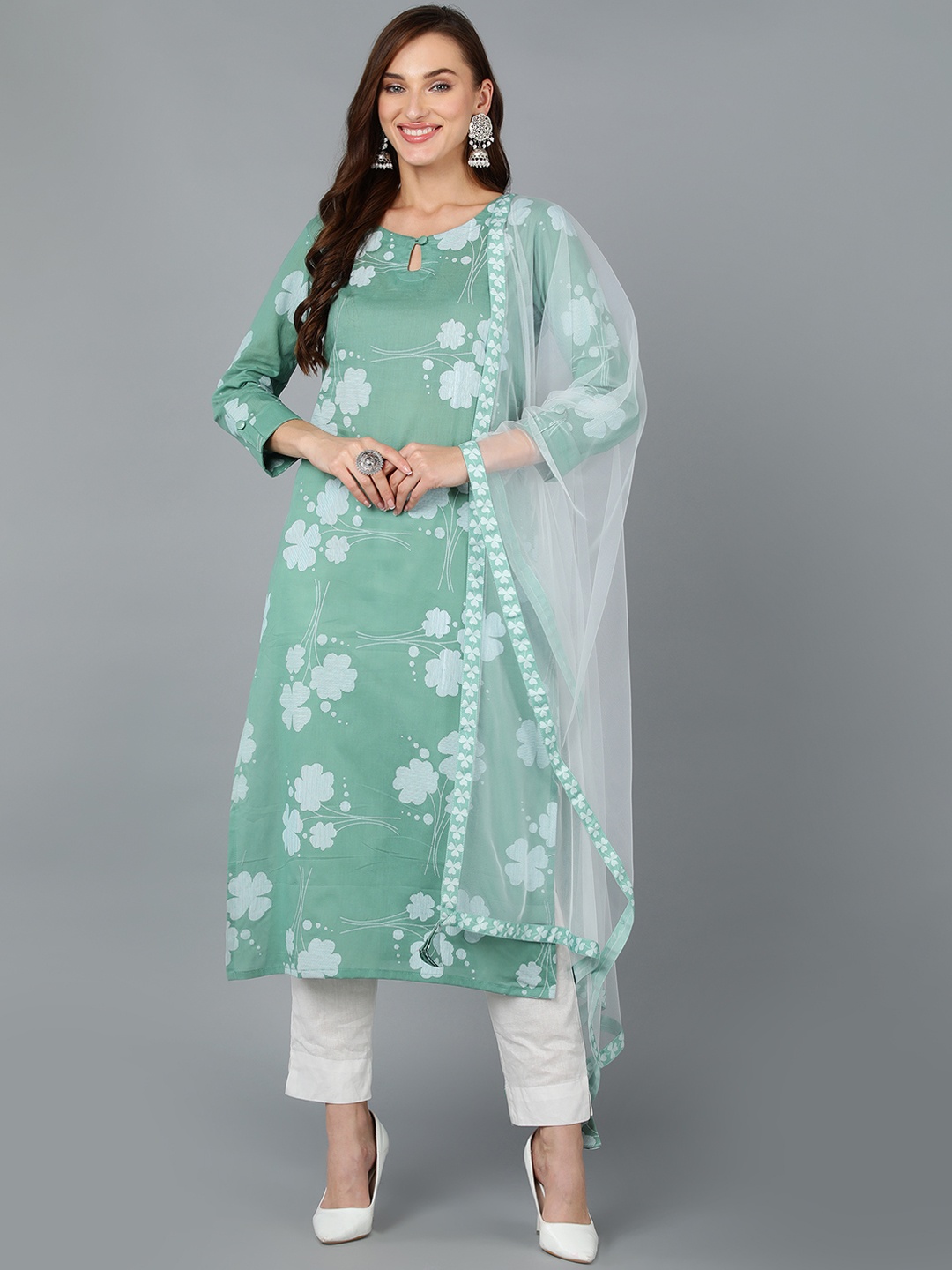 

AHIKA Keyhole Neck Floral Printed Kurta With Trousers & Dupatta, Sea green