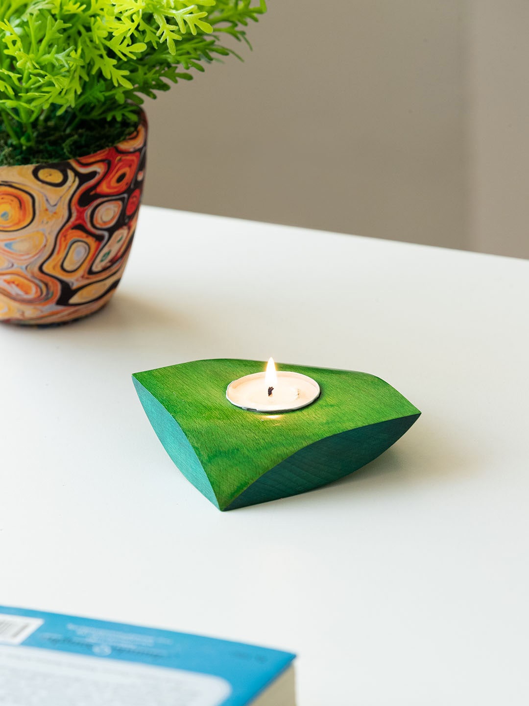 

ExclusiveLane Green Jugnu Heera Wooden Tea Light Candle Holder