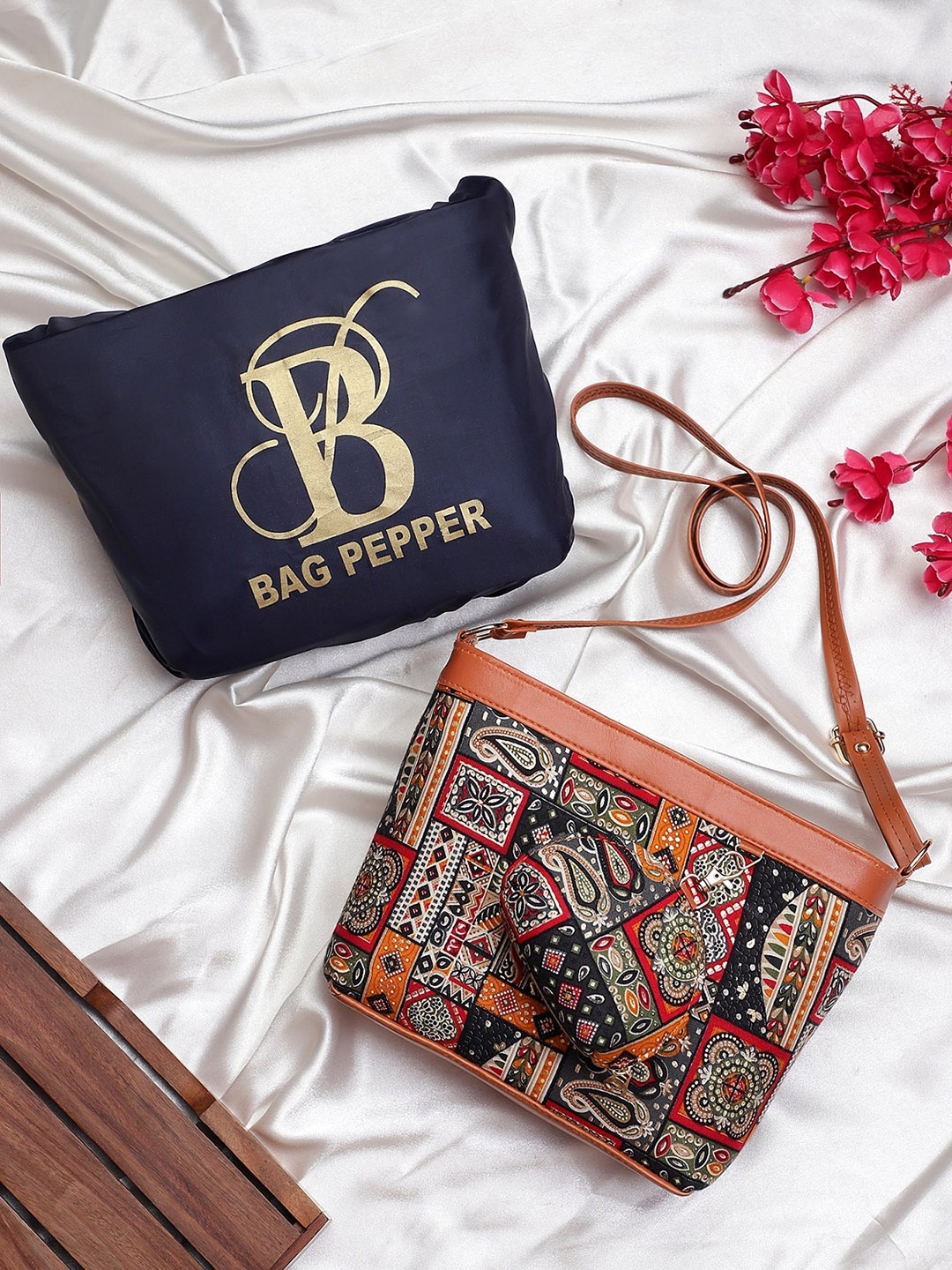 

Bag Pepper Women Printed Cotton Sling Bag with Pouch, Grey