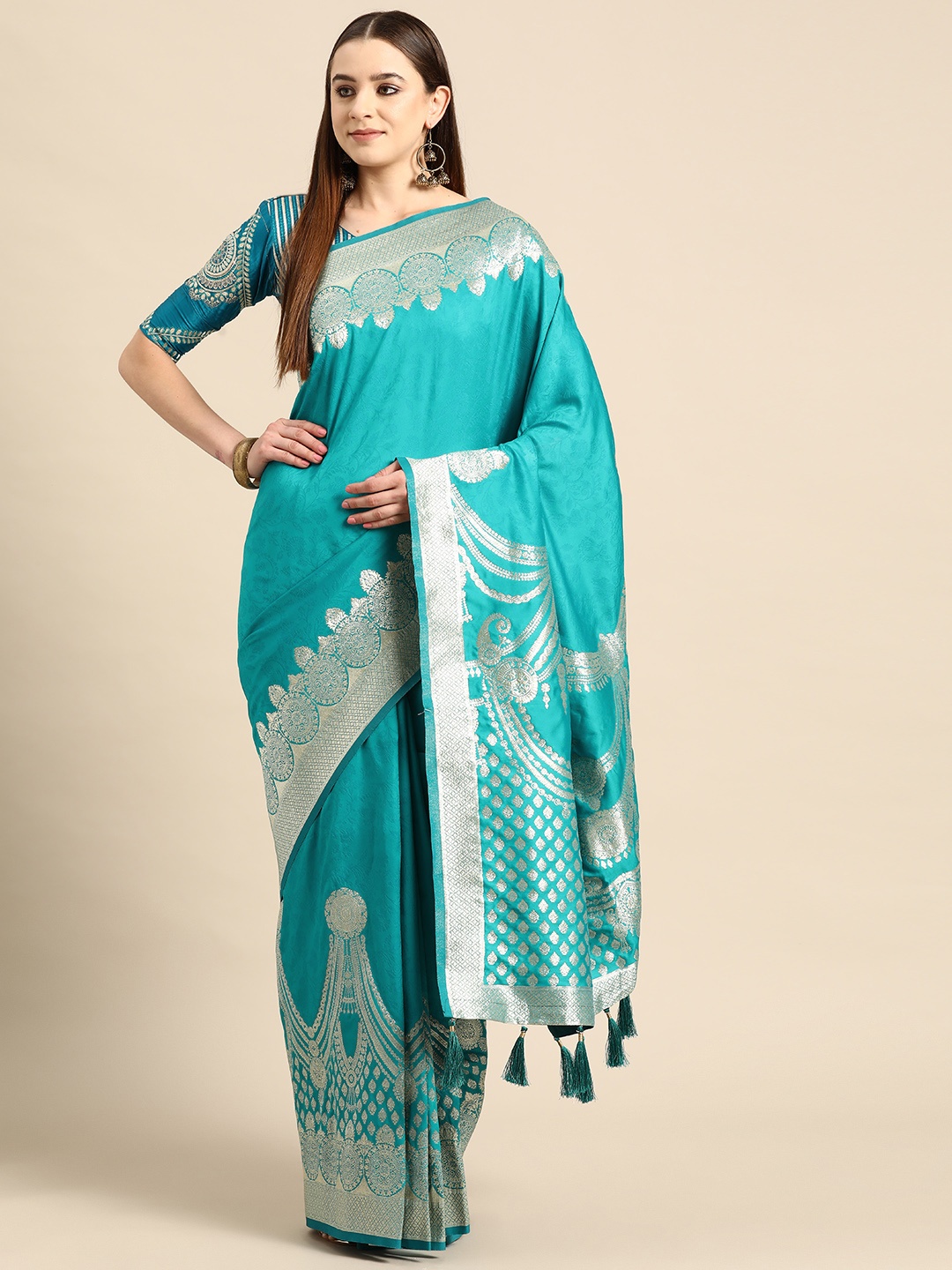 

MANOHARI Blue Woven Design Silk Blend Banarasi Saree