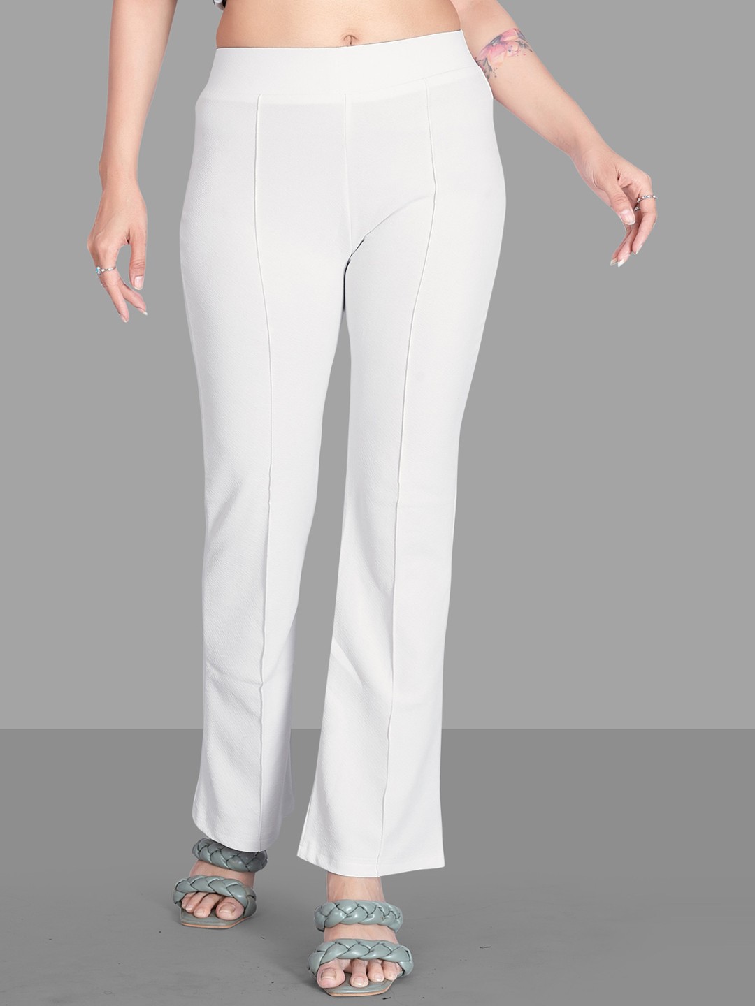 

SILVERFLY Women White Relaxed Straight Leg Straight Fit High-Rise Easy Wash Trousers