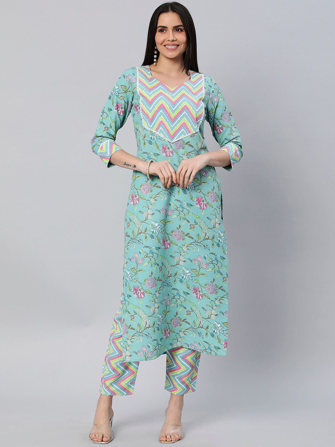 

KALINI Floral Printed Kurta with Trousers, Sea green