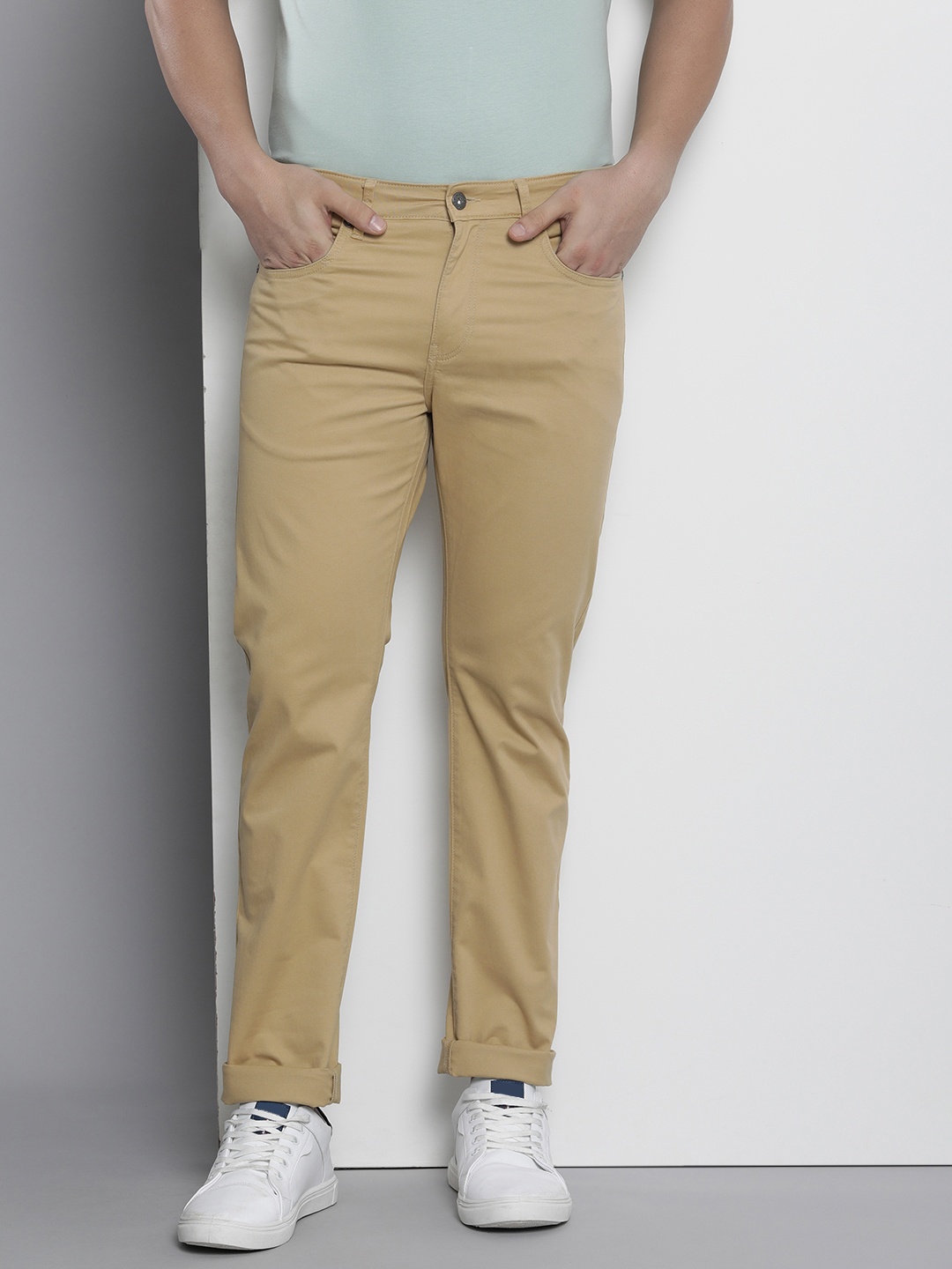 

Nautica Men Slim Fit Mid-Rise Chinos Trousers, Khaki