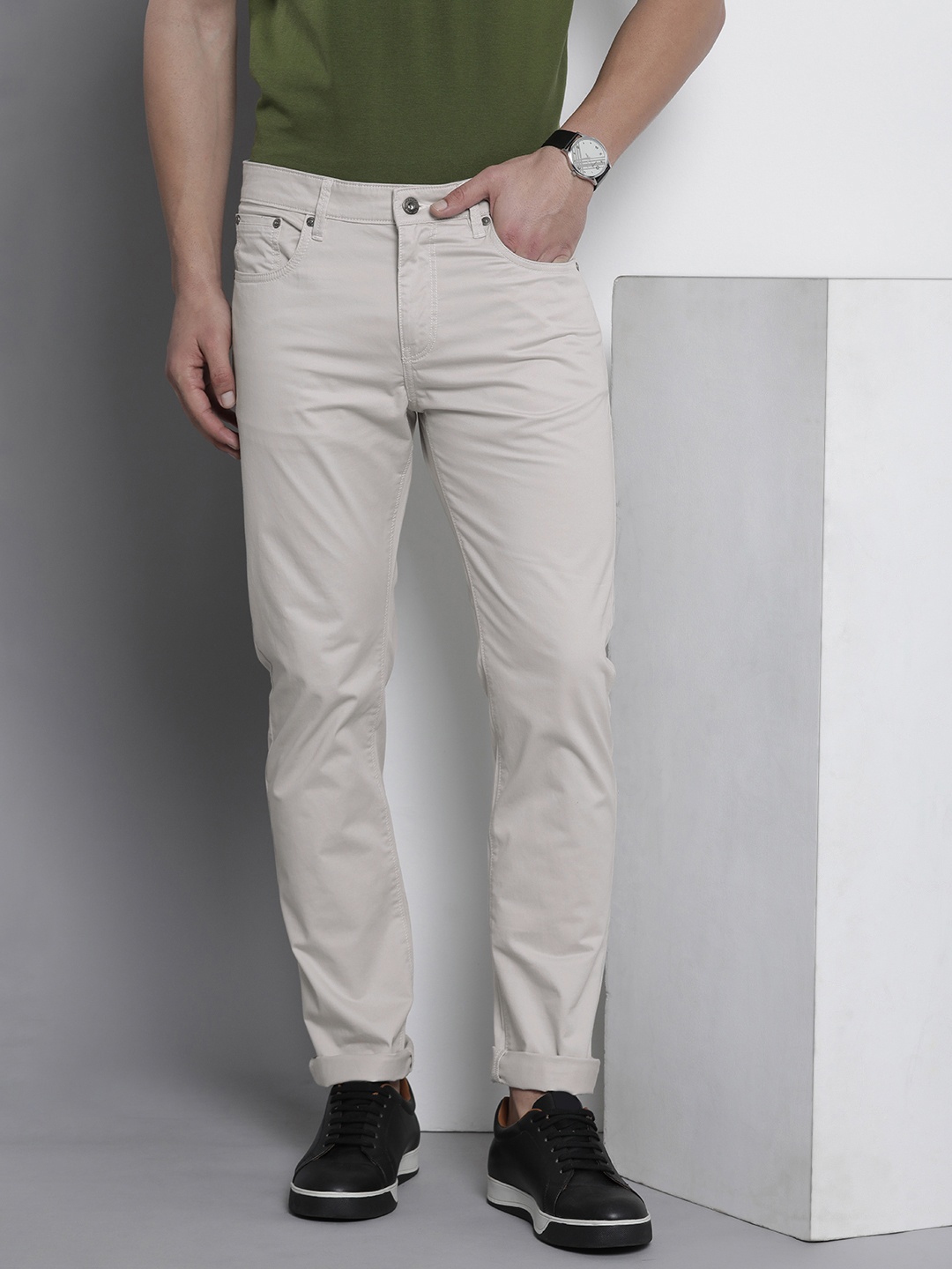 

Nautica Men Slim Fit Chinos Trousers, Off white