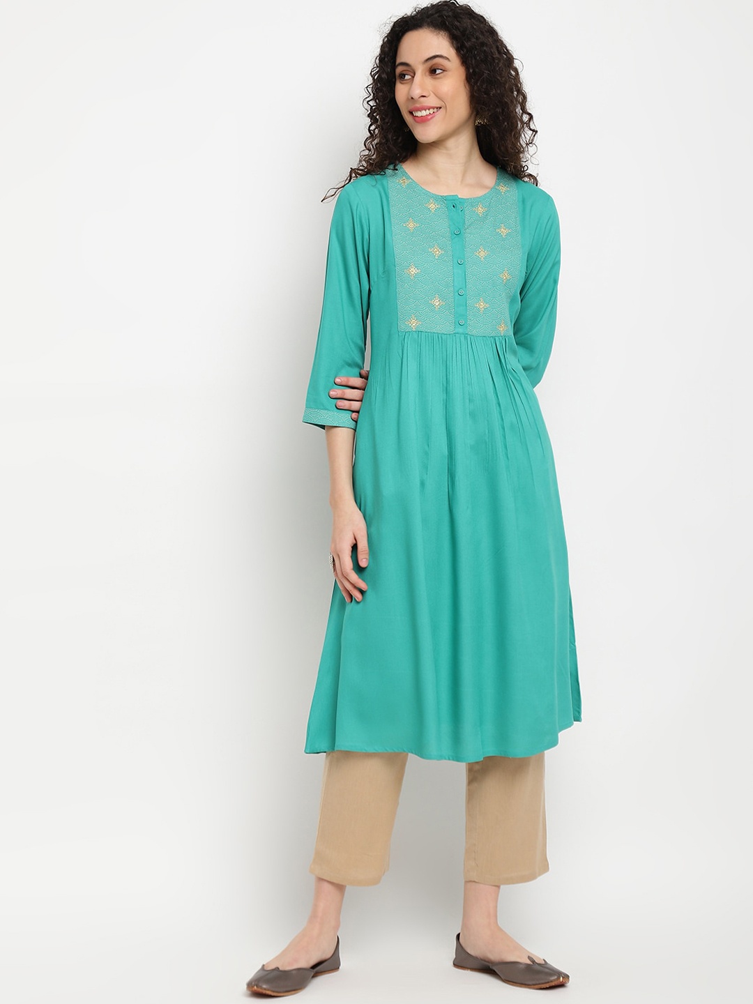 

IMARA Ethnic Motifs Yoke Design Thread Work A-Line Kurta, Green