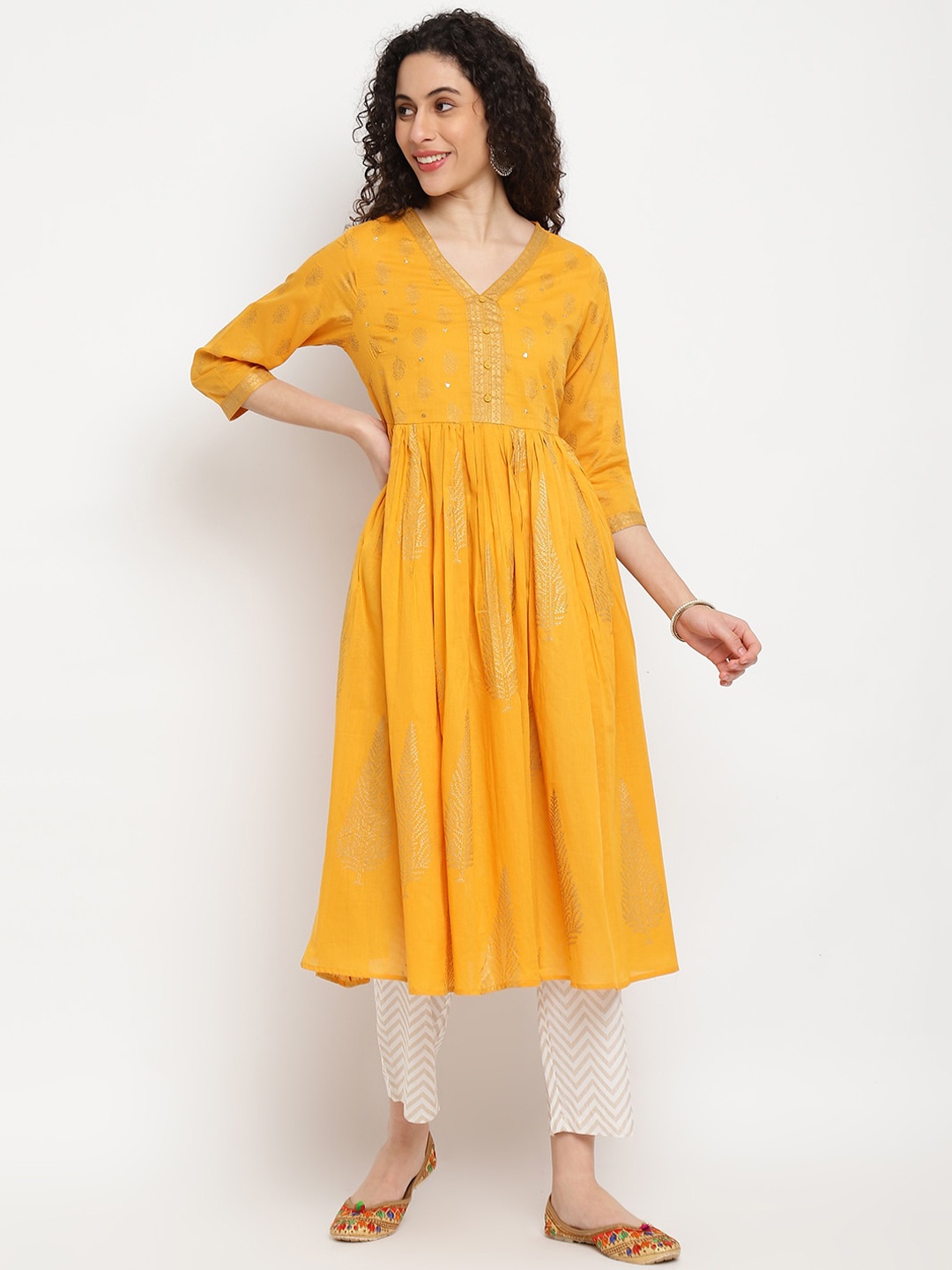 

IMARA Floral Printed Sequinned Anarkali Kurta, Mustard