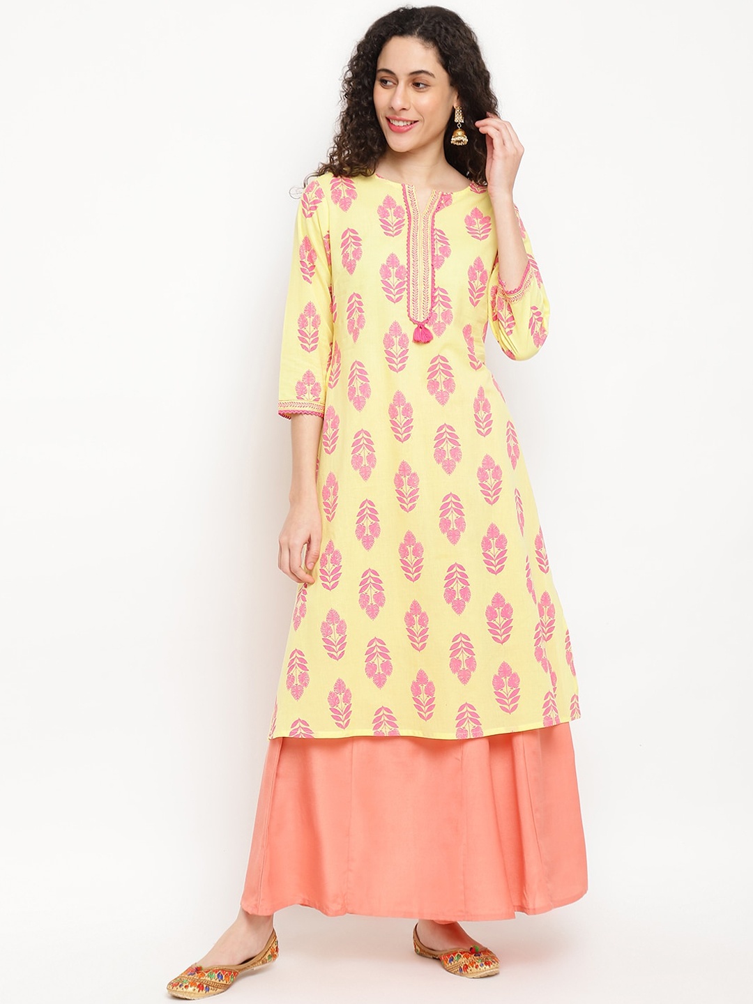 

IMARA Ethnic Motifs Printed Notched Neck A-LIne Pure Cotton Kurta, Yellow