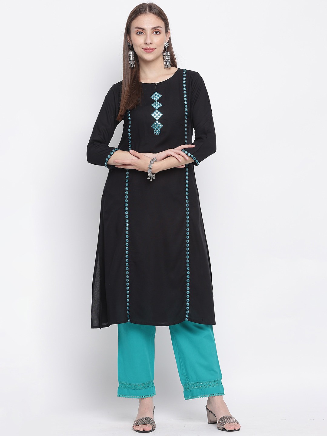

IMARA Embellished Mirror Work Straight Kurta, Black