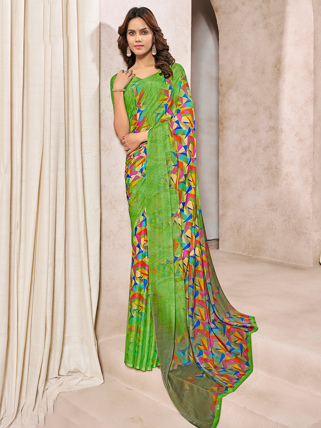 

Mitera Geometric Printed Poly Georgette Saree, Green