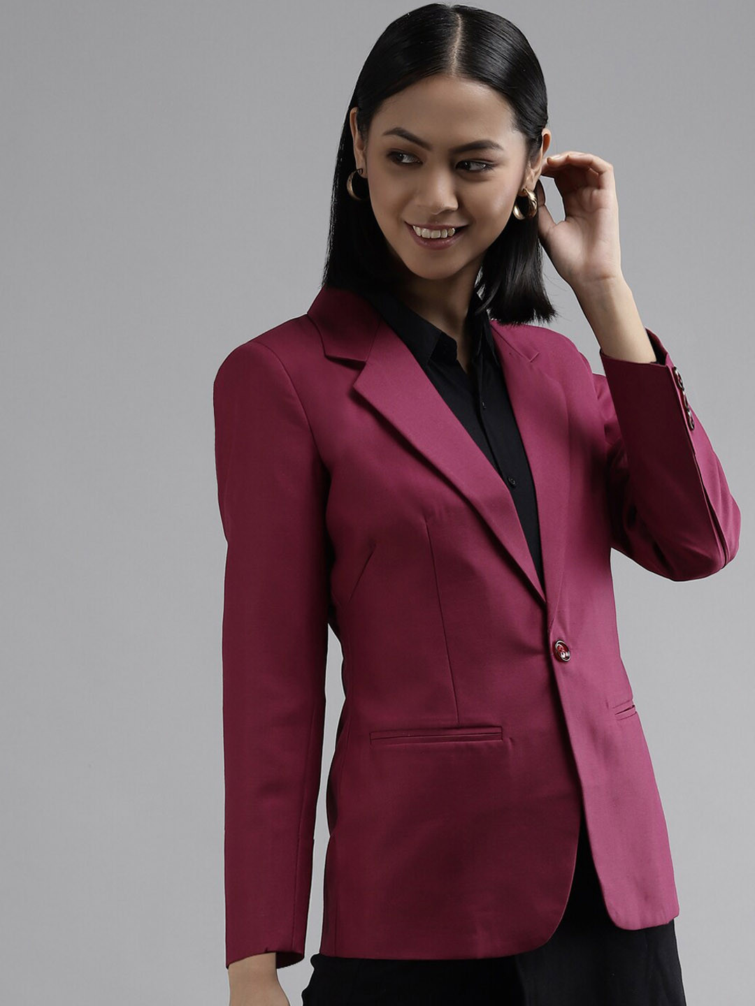 

Shaftesbury London Slim-Fit Single-Breasted Blazer, Maroon