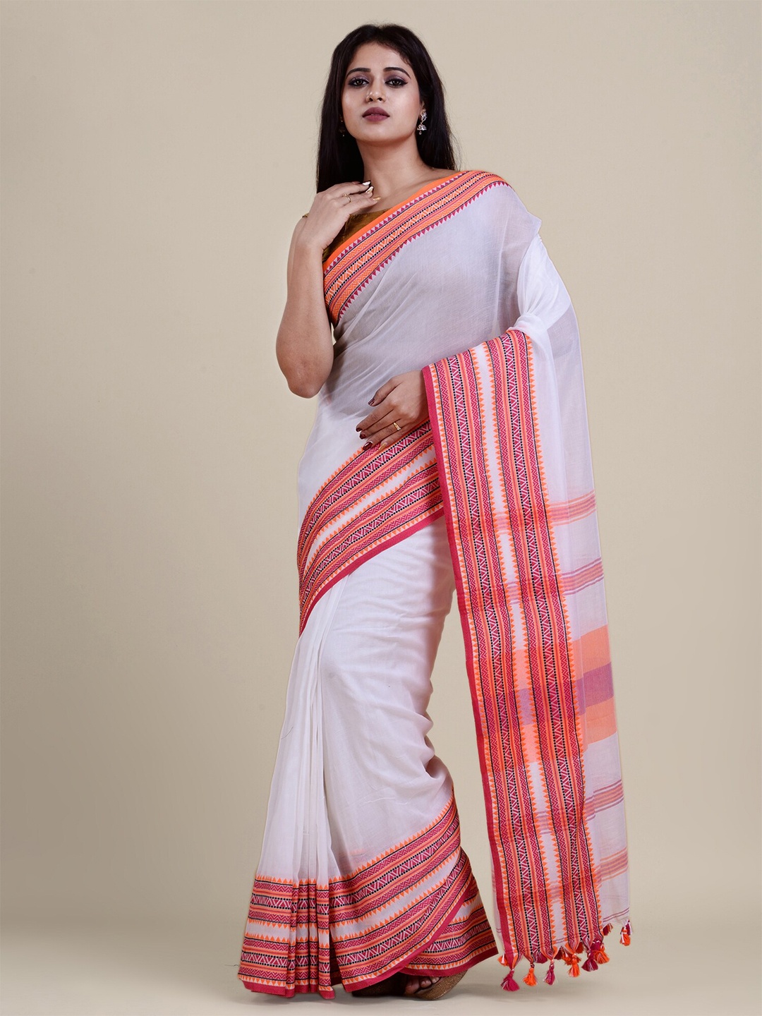 

Charukriti Woven Design Border Saree, White