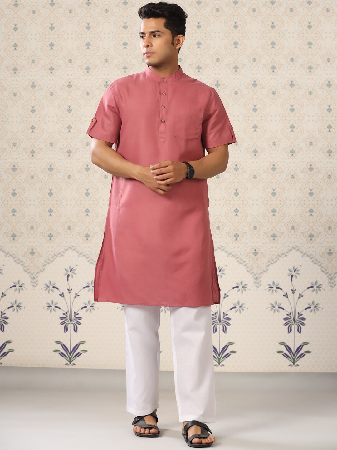 

Ode by House of Pataudi Men Pink Regular Kurta with Pyjamas