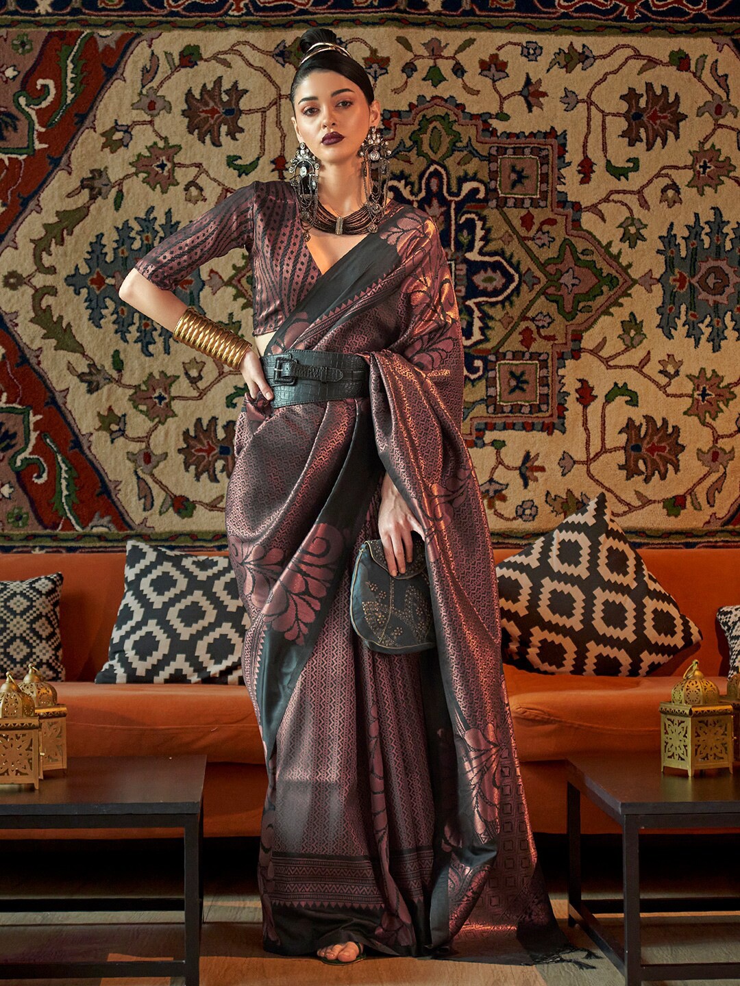 

KARAGIRI Ethnic Woven Design Zari Kanjeevaram Saree, Burgundy