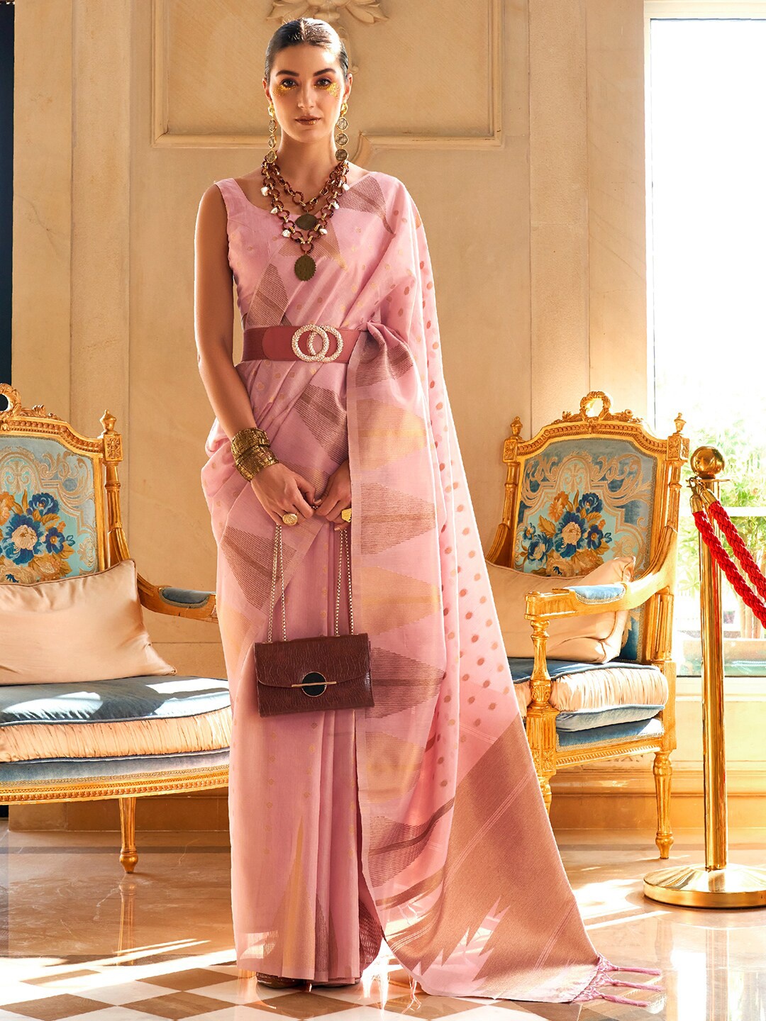 

KARAGIRI Ethnic motif Woven Design Zari Saree, Pink