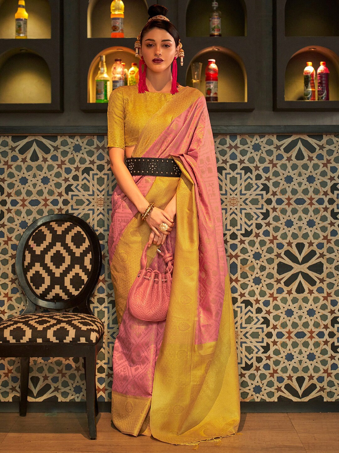 

KARAGIRI Ethnic Motifs Woven Design Zari Kanjeevaram Saree, Peach