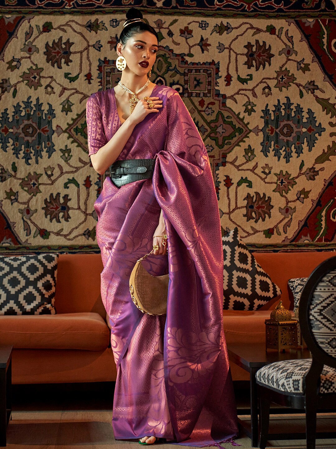 

KARAGIRI Ethnic Woven Design Zari Kanjeevaram Saree, Violet