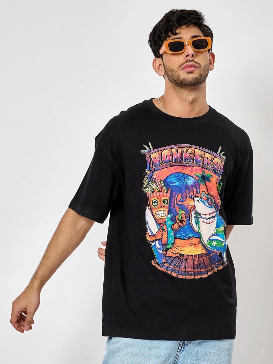 

Bonkers Corner Graphic Printed Drop Shoulder Sleeves Cotton Loose Fit T-shirt, Black